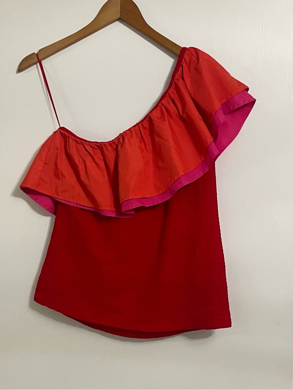 Women’s One-Shoulder Red Ruffle Camisole